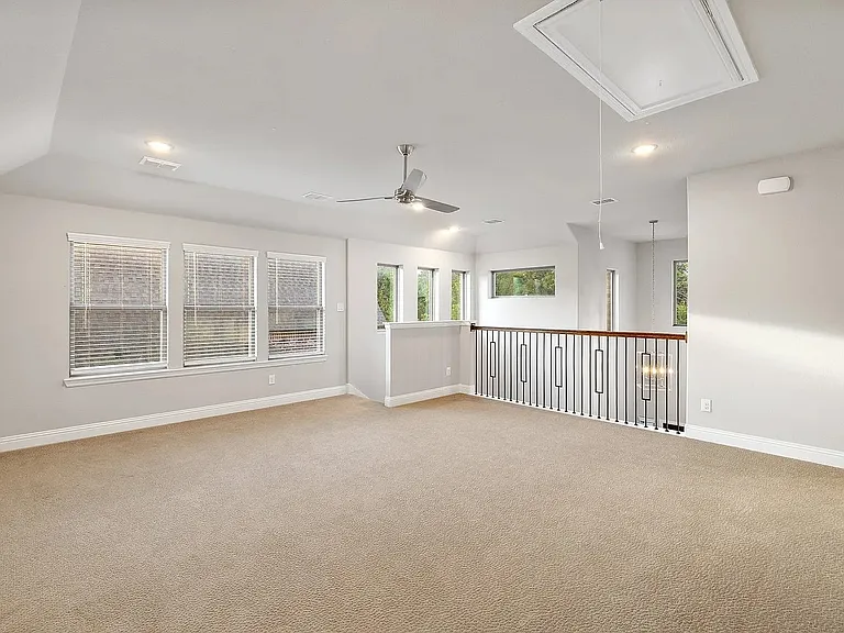 13313 Rembrandt Dr — Photo 24