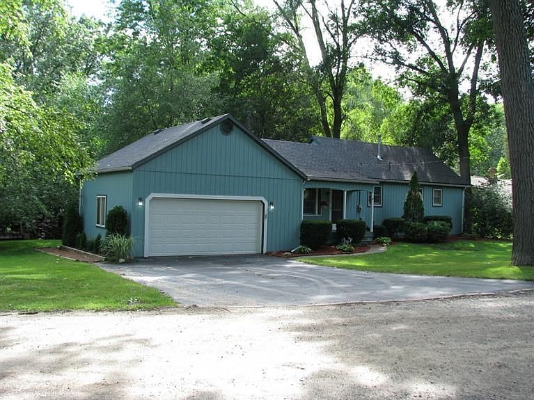 1st image of 11894 Four Lakes Dr
