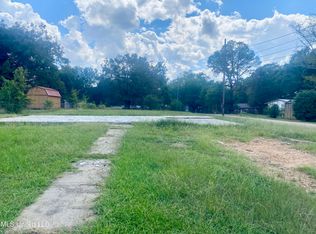311 W Cayuga St, Crystal Springs, MS 39059