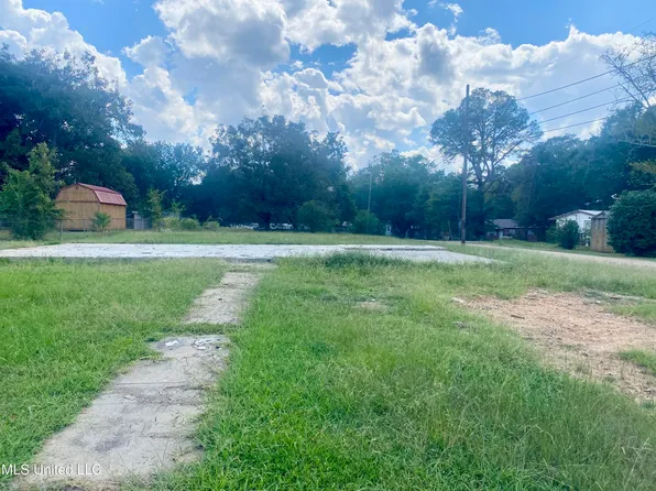 311 W Cayuga St, Crystal Springs, MS 39059