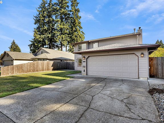 4th image of 6707 NE 65th Ave