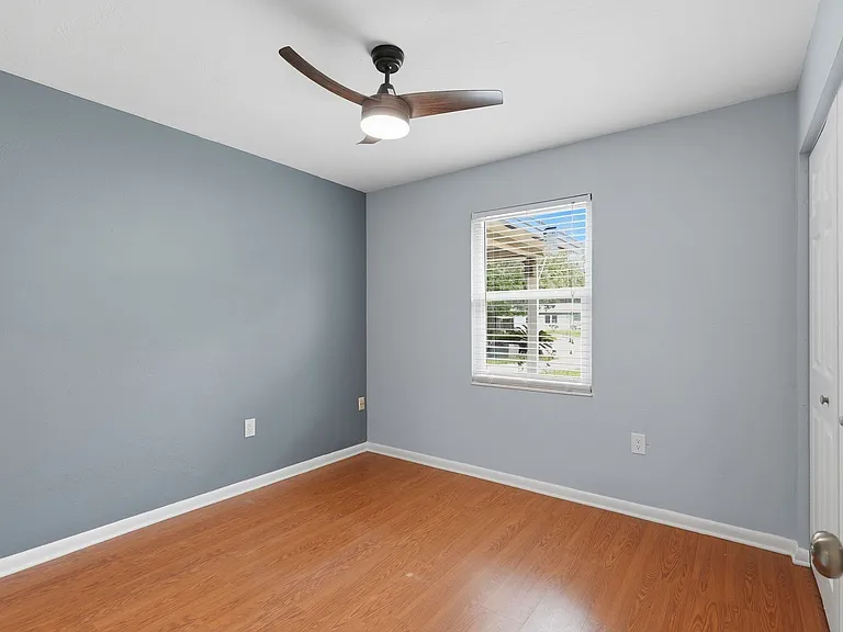 3309 NW 18th St — Photo 12