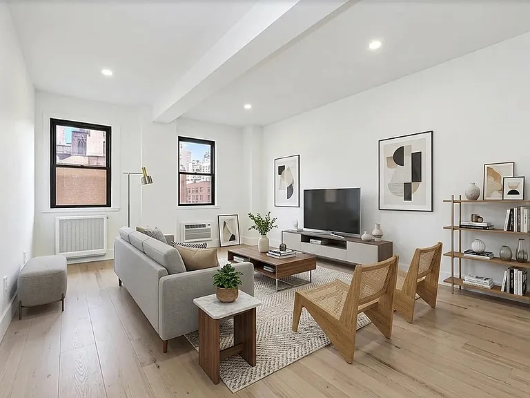 138 E 38th St #12G — Photo 1