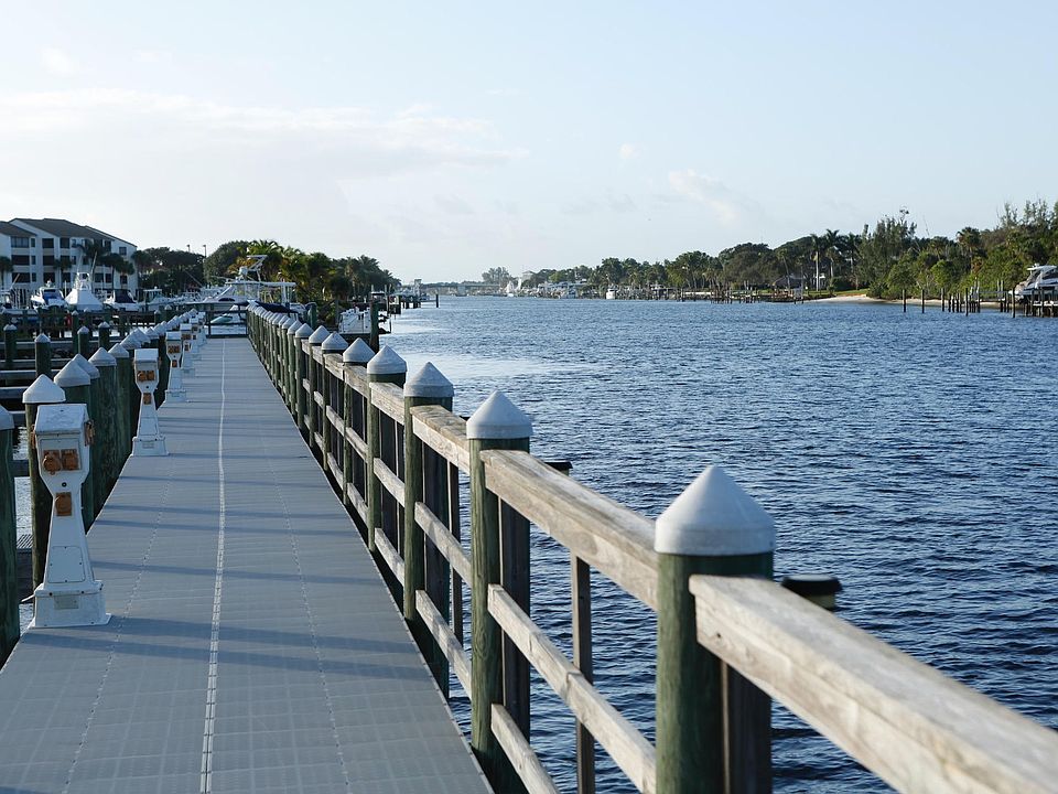 1st image of 1013 Bay Colony Drive S #1013