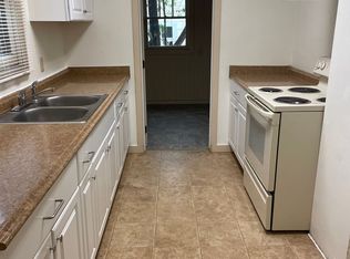 1548 Olive Ave, Redding, CA 96001