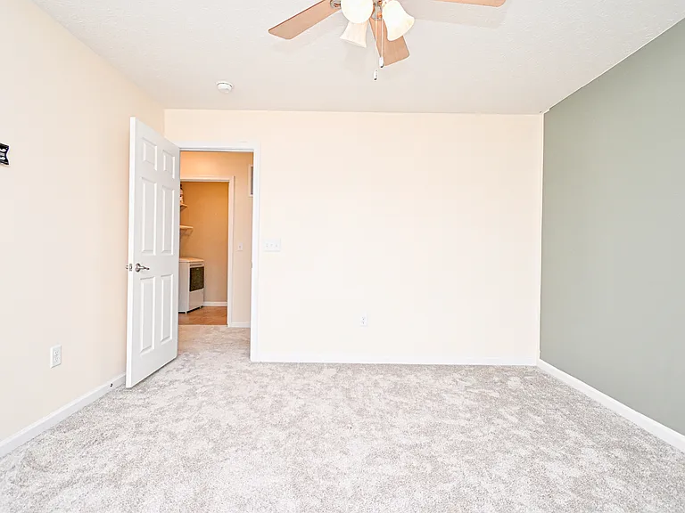 8453 Forest Valley Dr — Photo 41