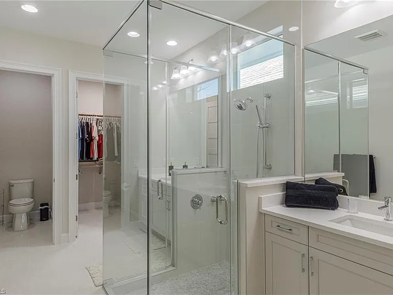 8982 Gustavia Ct — Photo 14