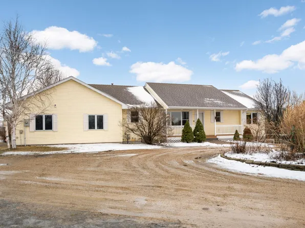 12511 40th St N, Stillwater, MN 55082