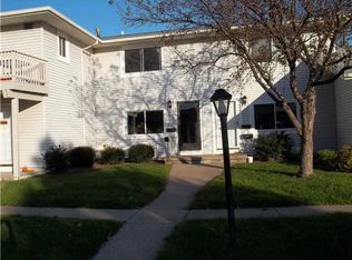 476 Eastbrooke Ln, Rochester, NY 14618