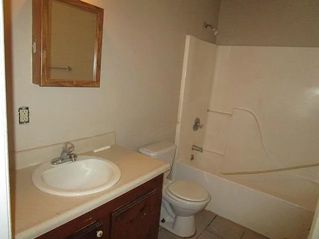 101 Adria Ln — Photo 8