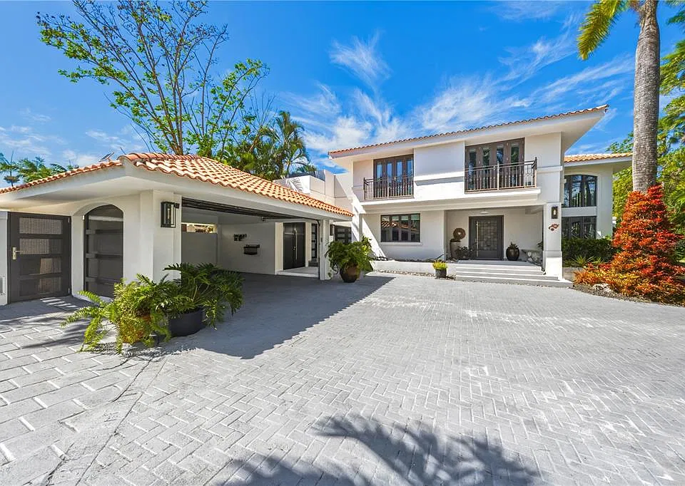 29 Dorado Bch E