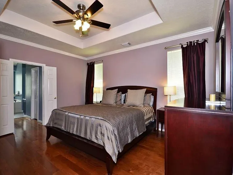 21114 Albany Park Ln — Photo 16