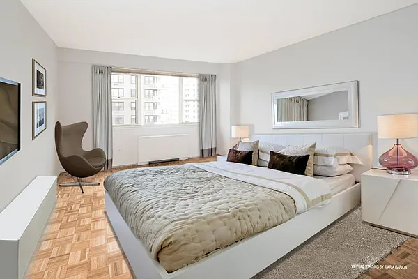 Sold by Town Residential | media 2