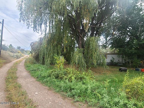 3rd image of 781 Highway 6
