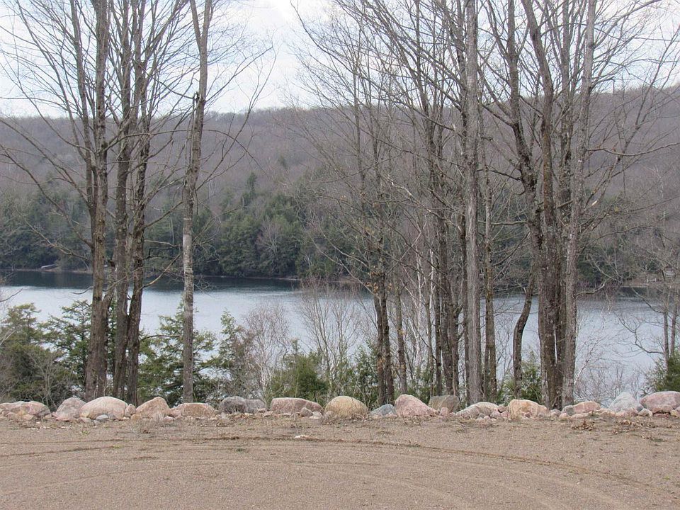 1st image of 4778 Lake Lucerne Dr