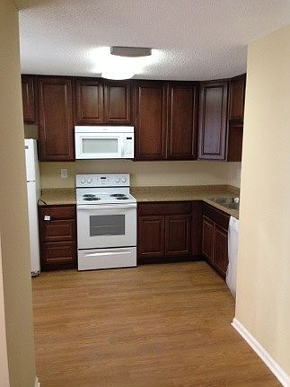 1st image of 2607 Lexington St APT B4