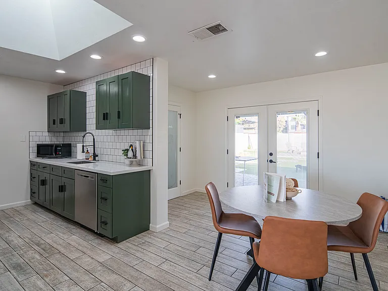 4119 N 4th Ave — Photo 5