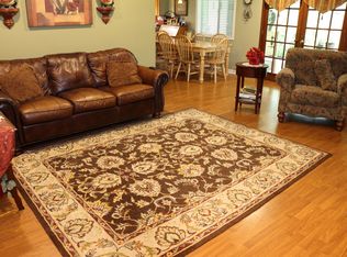 720 Magazine St, Lake Charles, LA 70607