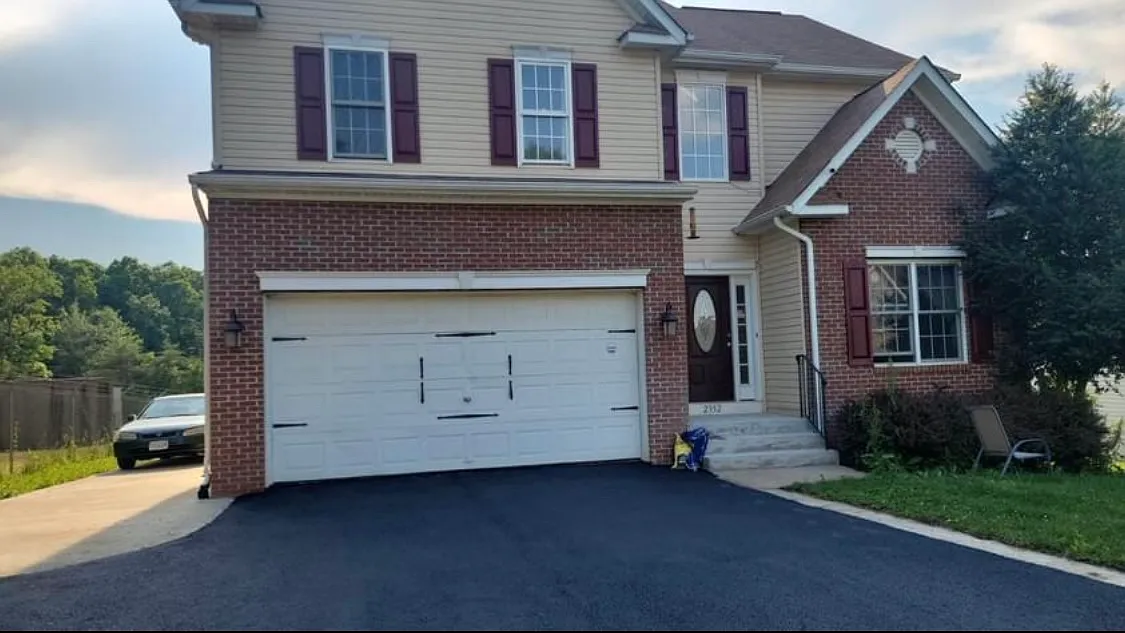2352 Wildflower Way — Photo 2