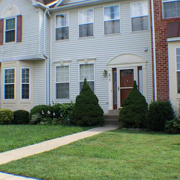 1st image of 4915 Benecia Ln
