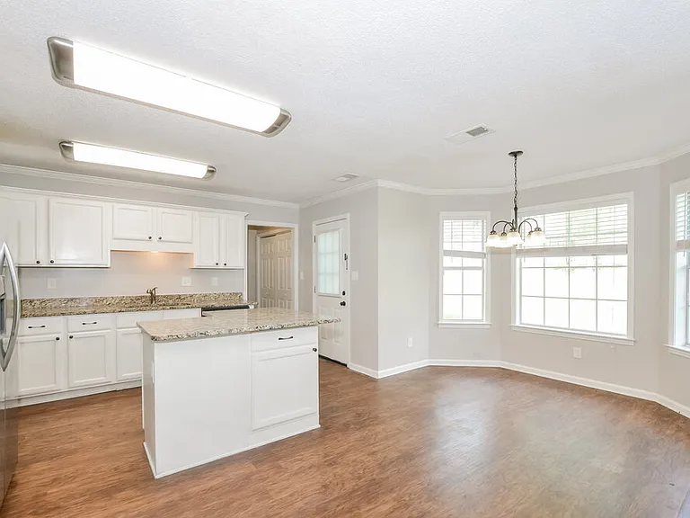 6331 Fairway Hill Cv — Photo 8