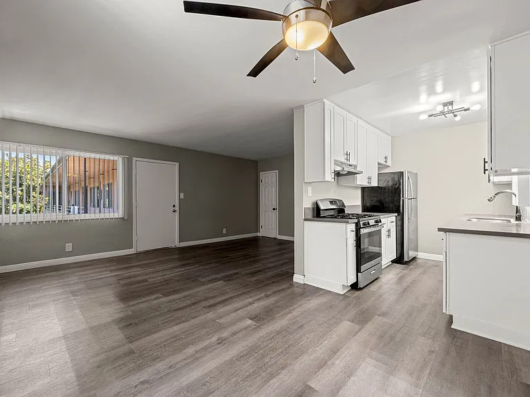 4030 Gelber Pl #9 — Photo 8