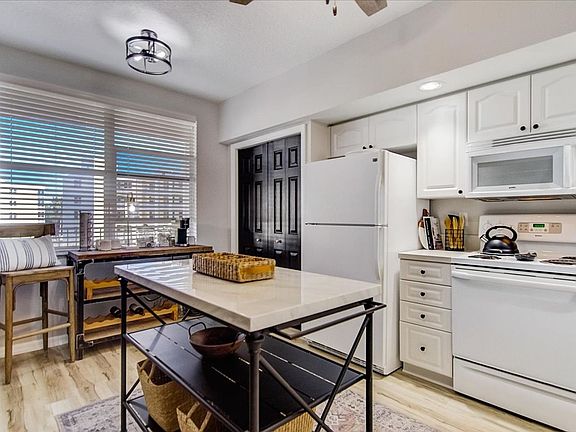 3rd image of 1200 Country Club Dr APT 2305