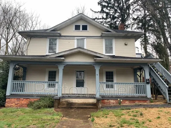 16 Hillside St APT A, Asheville, NC 28801