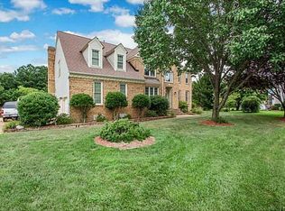 147 Brandywine Dr, Yorktown, VA 23692