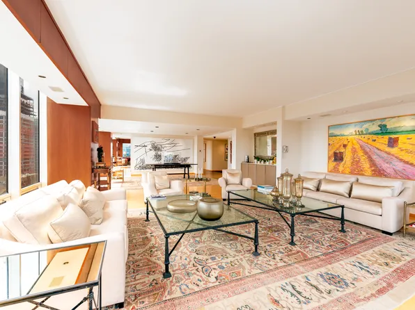 641 5th Avenue image 8 of 57