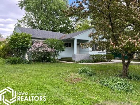 603 S Maple St, Fairfield, IA 52556
