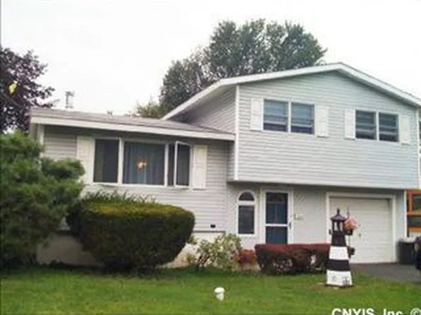 8353 Doreen Ave, Cicero, NY 13039
