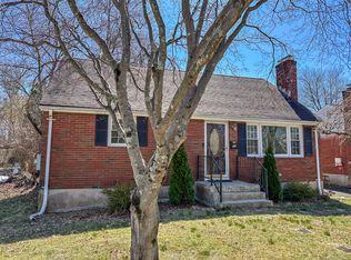 25 Arnold St, Middletown, CT 06457