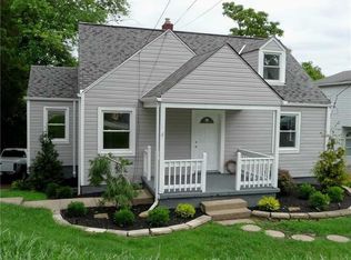 205 Orchard Park Dr, Bethel Park, PA 15102