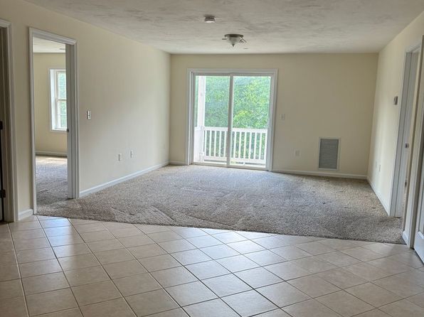 3 Rogers Way Unit 201