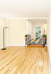 300 West 53rd Street, #4K