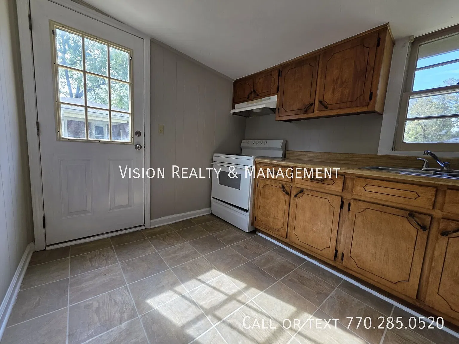 112A Peachtree St. — Photo 3
