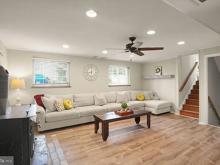 8282 Morning Dew Ct — Photo 45