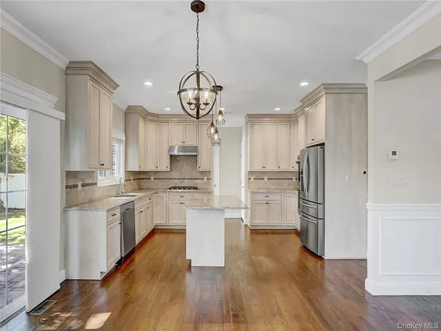 11 Lillian Ln — Photo 5