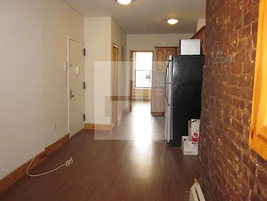 Rented by Highline Residential | media 18