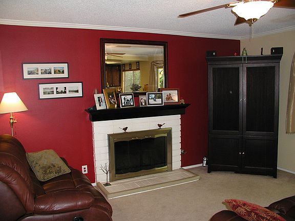 Large Familyroom