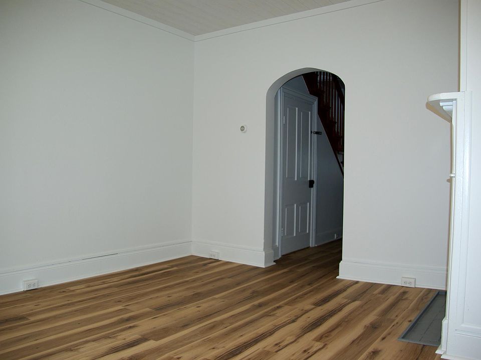 230 E Baltimore St, Greencastle, PA 17225 Zillow