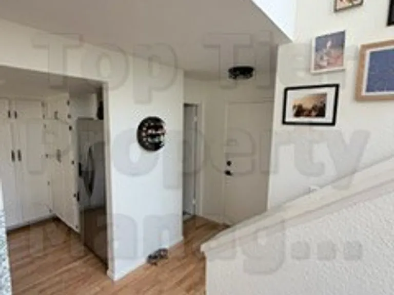 4271 Esperanza Way — Photo 12