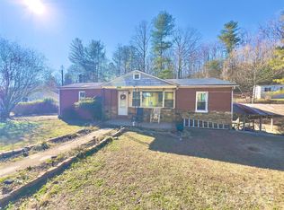 1445 Piedmont Dr NW, Lenoir, NC 28645