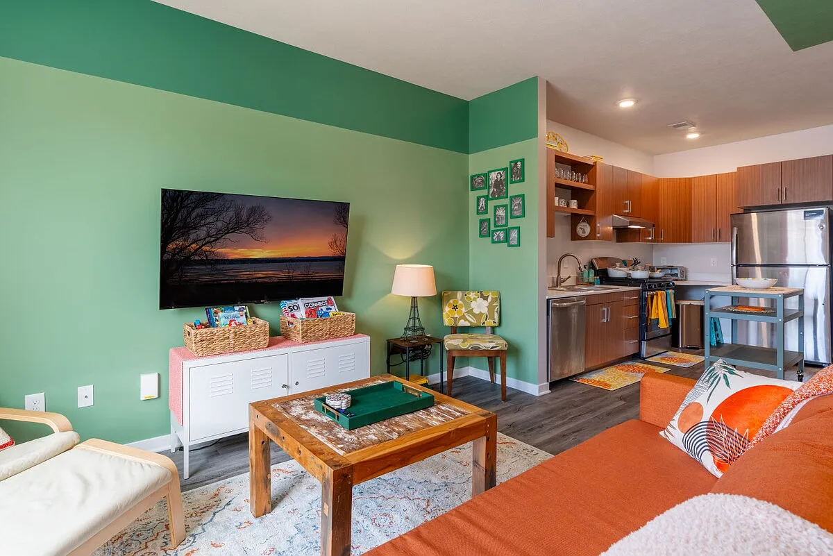 1 bed, 604 sqft, $1,595 — Photo 2