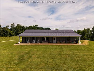 498 Kidd Dr, Ripley, WV, 25271