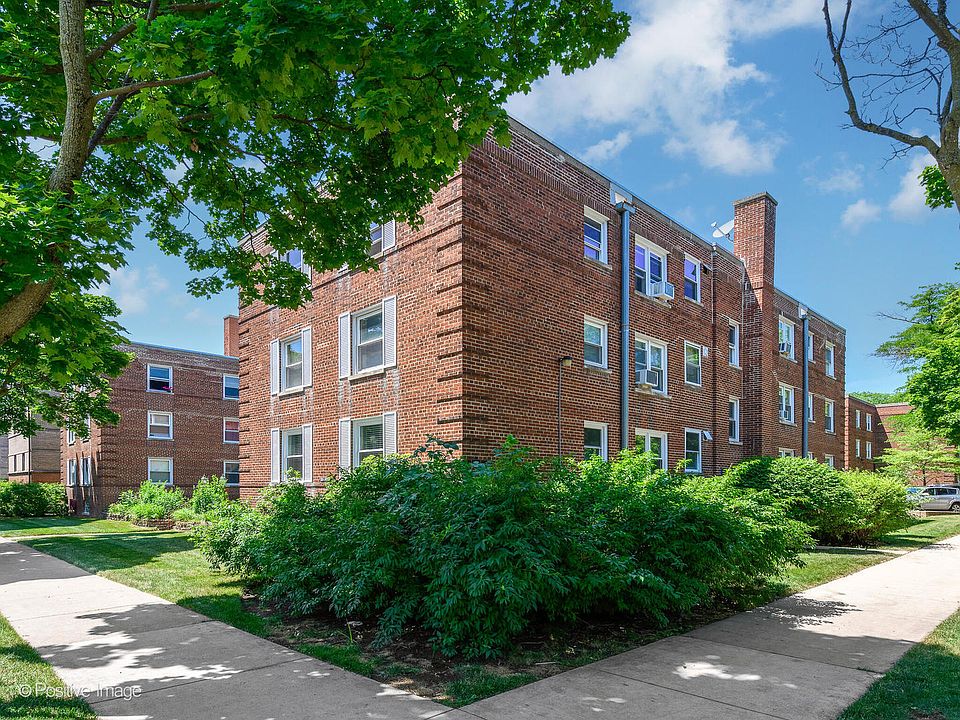 1st image of 2200 W Farwell Ave #1
