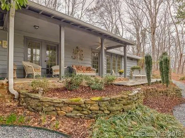 147 Erskine Rd, Tryon, NC 28782