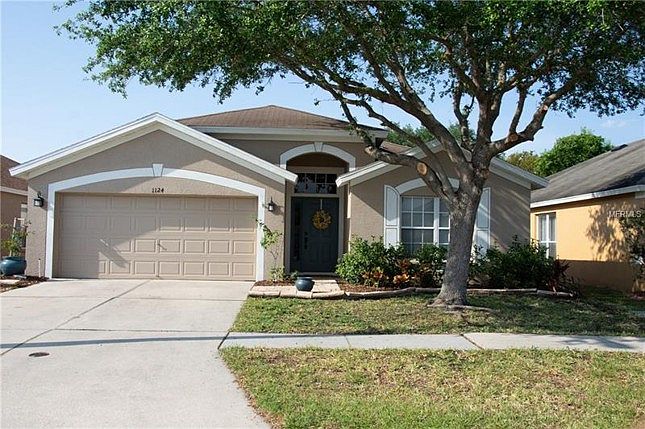 1st image of 1124 Summer Breeze Dr