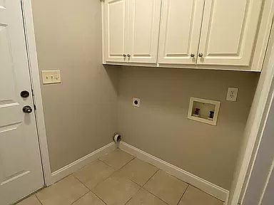 Laundry room off garage